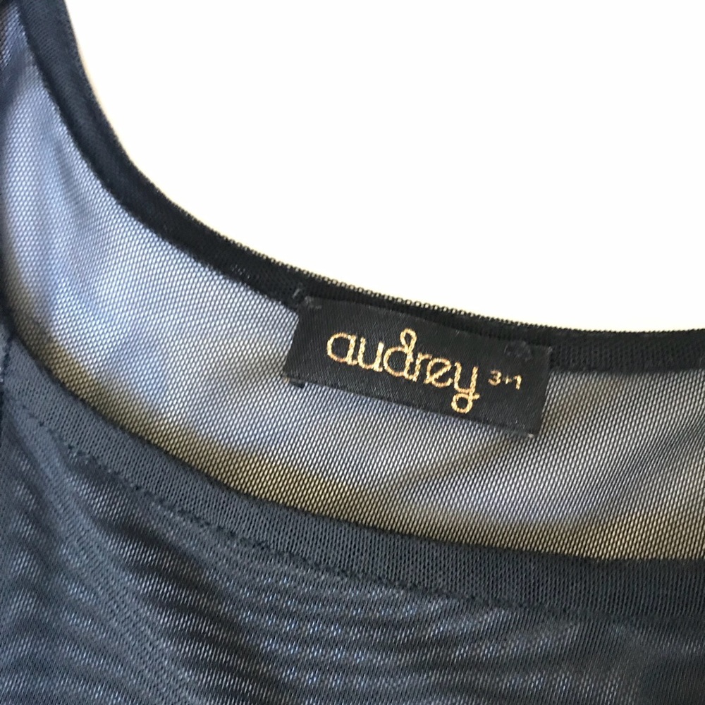 Audrey 3+1 fit & flare floral dress w/ mesh back - Picture 6 of 6